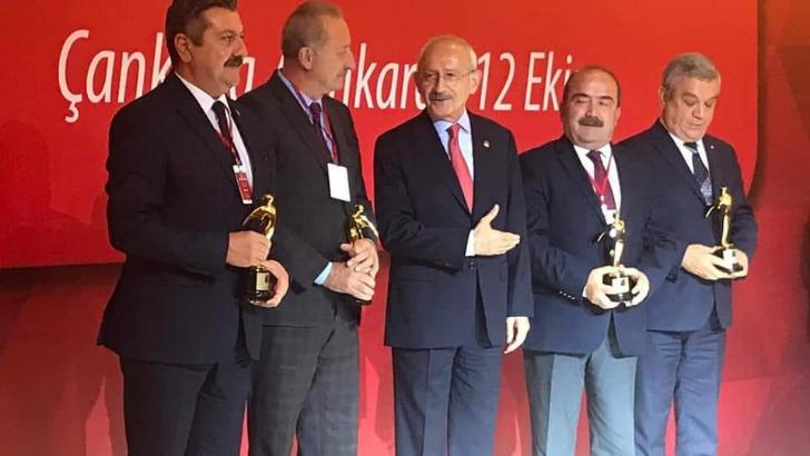 Özer Kayalı’ya Tarihi Kuşadası Limanı ve Kültürel Rotalar Ödülü