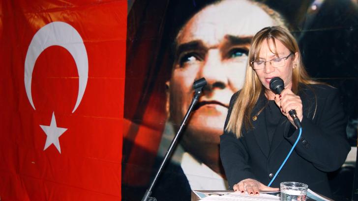 ADD Kuşadası Şube Başkanı Nazan Bozkurt;